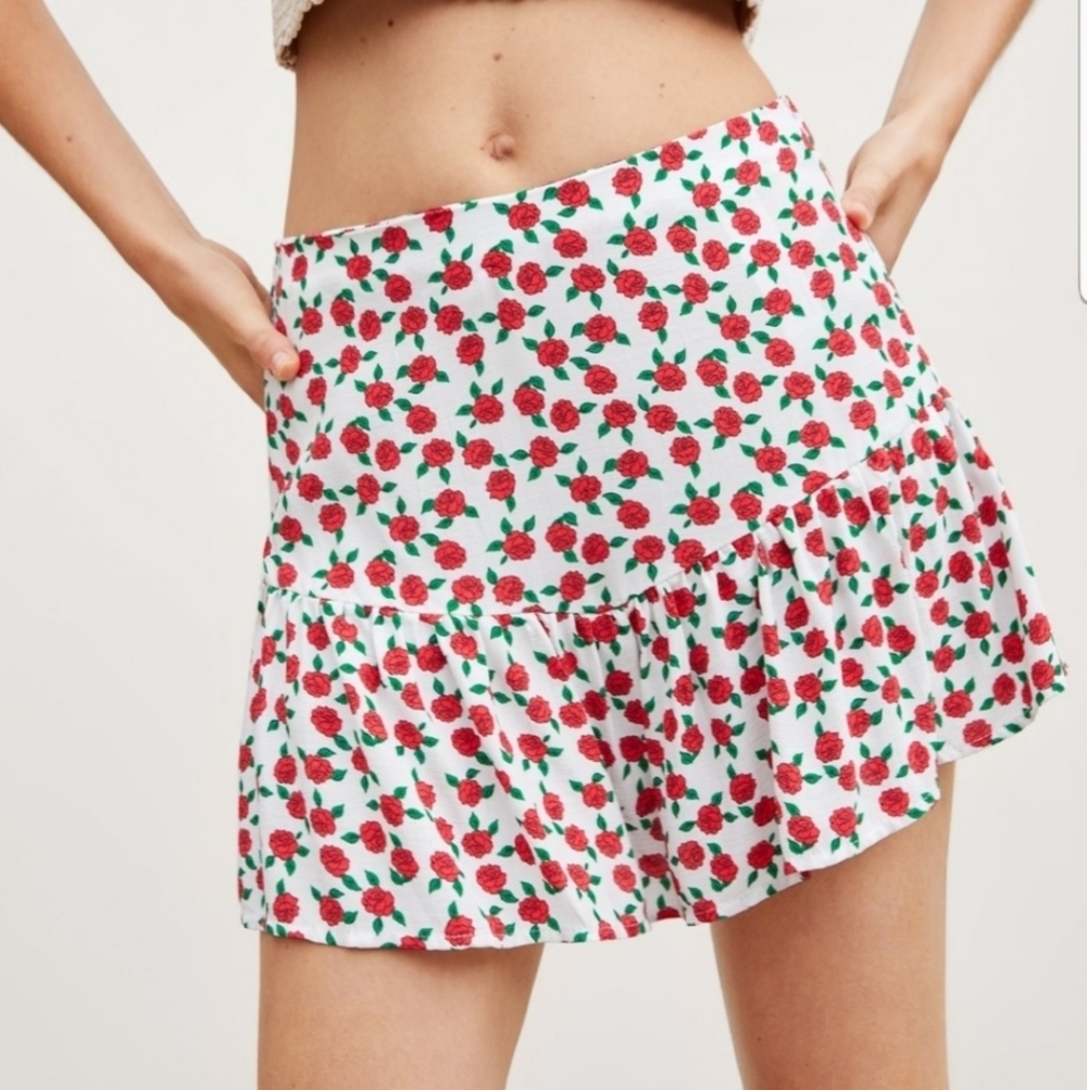 Zara Floral Ruffle Mini Skort Sz XS